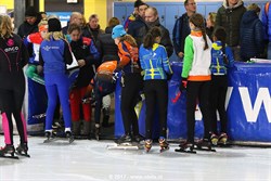 F2017_009_038