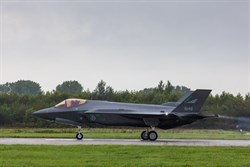 2021 / 099 - 095