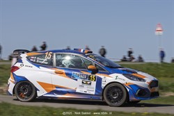 2025 / 048 - 464